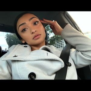 Meet your Posher, Jazmin